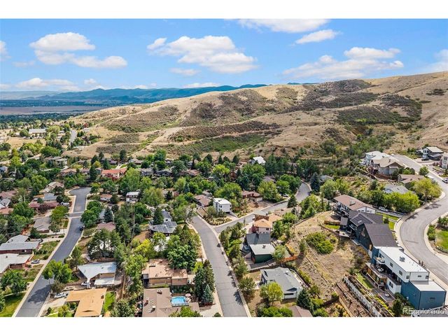 960 S Foothill Dr, Lakewood, CO 80228