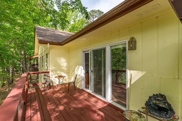 32 La Canada Way, Hot Springs Village, AR 71909