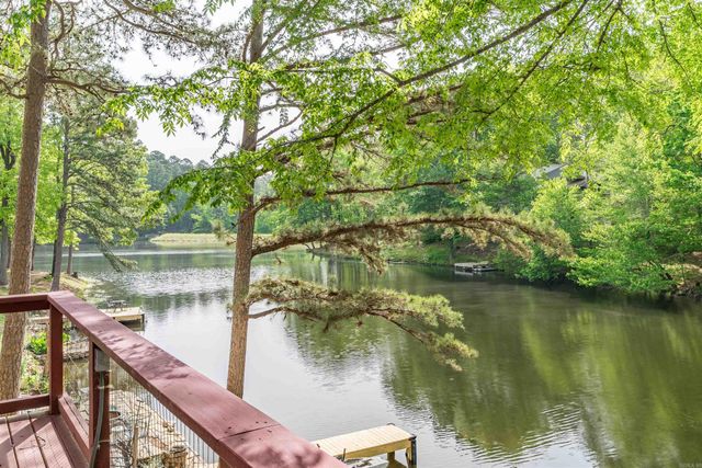 32 La Canada Way, Hot Springs Village, AR 71909