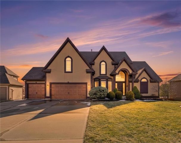 6505 N Spruce Avenue, Kansas City, MO 64119