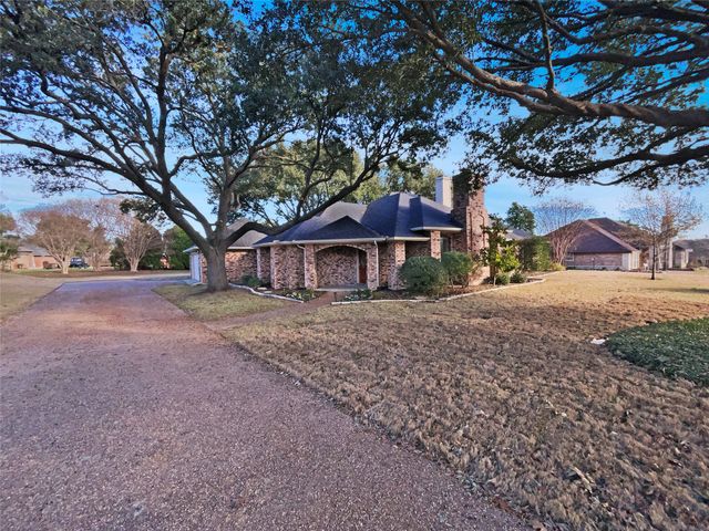 29 Santa Monica Circle, Wylie, TX 75098