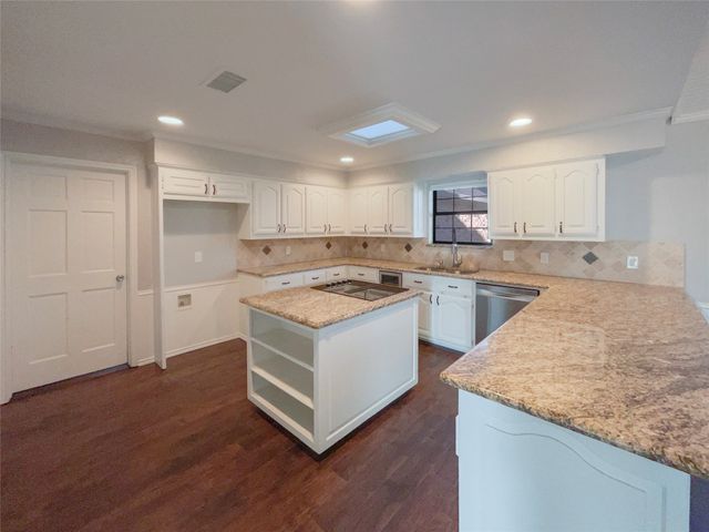 29 Santa Monica Circle, Wylie, TX 75098