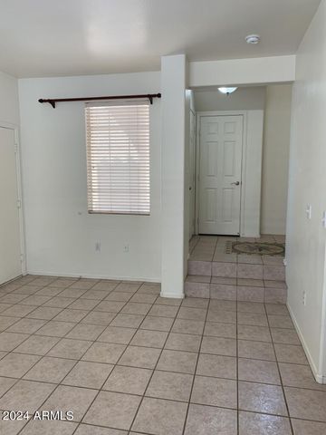 15233 S 13TH Way, Phoenix, AZ 85048