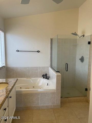 15233 S 13TH Way, Phoenix, AZ 85048