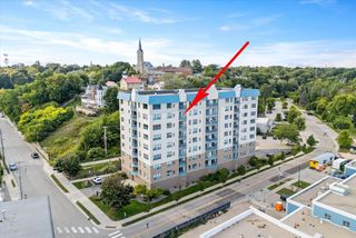 415 N Lake STREET #701, Port Washington, WI 53074