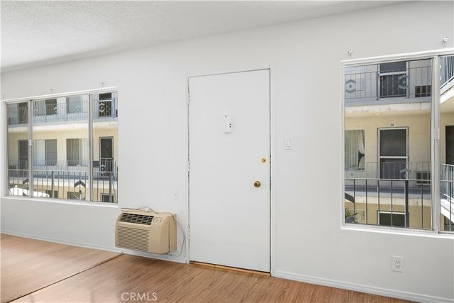 1422 N Curson Avenue 1, Los Angeles, CA 90046