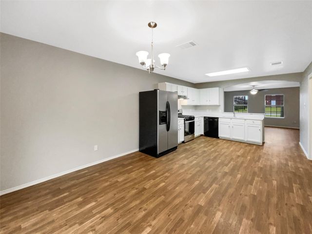 450 Jim Miller DR, Kyle, TX 78640