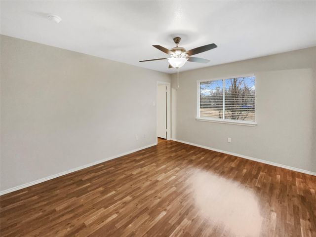 450 Jim Miller DR, Kyle, TX 78640