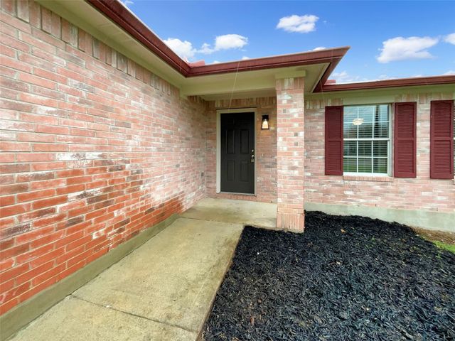 450 Jim Miller DR, Kyle, TX 78640