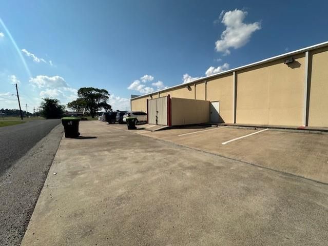202 E Boling Highway A, Wharton, TX 77488