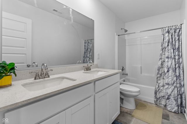 726 Oxford Lane, Danville, IN 46122