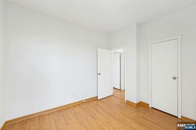 6601 Bdway E7, West New York, NJ 07093