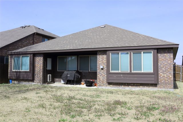 510 Stanton Lane, Lavon, TX 75166