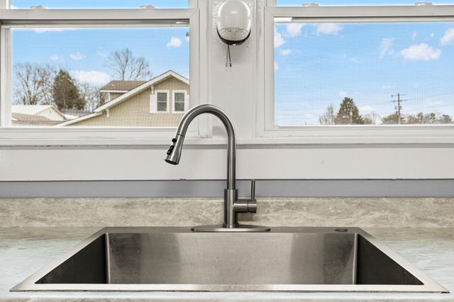 517 W High Street, Mt Sterling, KY 40353