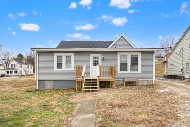 517 W High Street, Mt Sterling, KY 40353