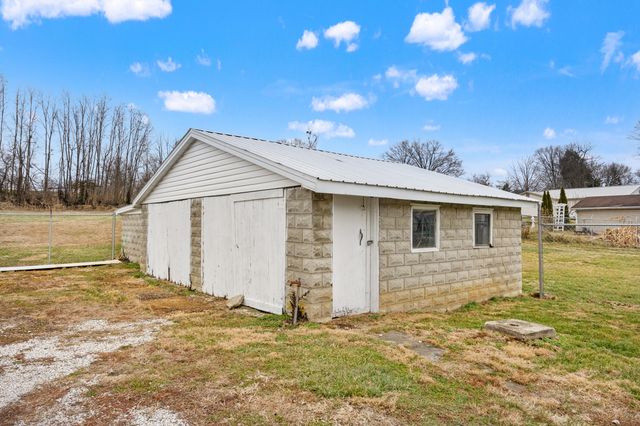 517 W High Street, Mt Sterling, KY 40353