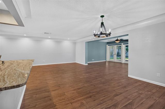 8094 12TH AVENUE S, St Petersburg, FL 33707