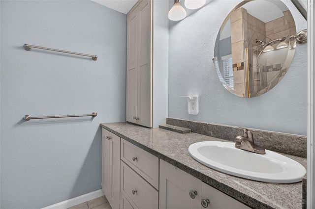 8094 12TH AVENUE S, St Petersburg, FL 33707