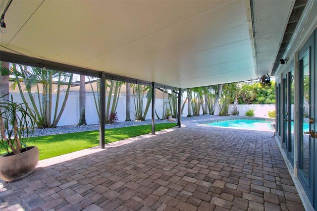 8094 12TH AVENUE S, St Petersburg, FL 33707