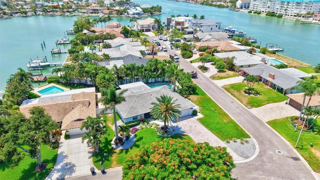 8094 12TH AVENUE S, St Petersburg, FL 33707