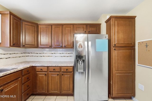 2023 Riverview Court, Toledo, OH 43614