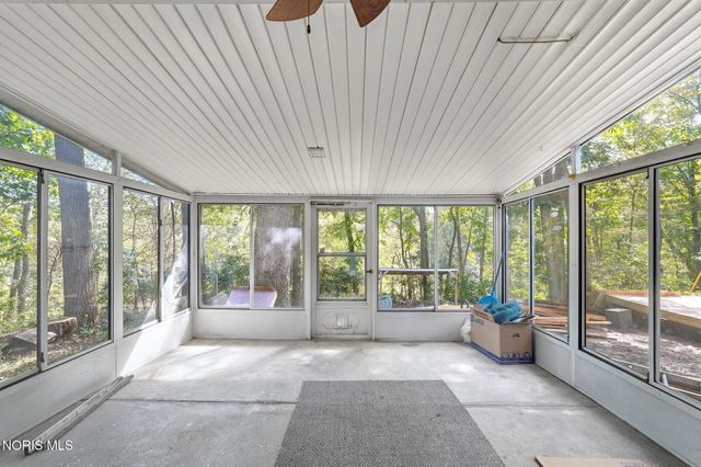 2023 Riverview Court, Toledo, OH 43614