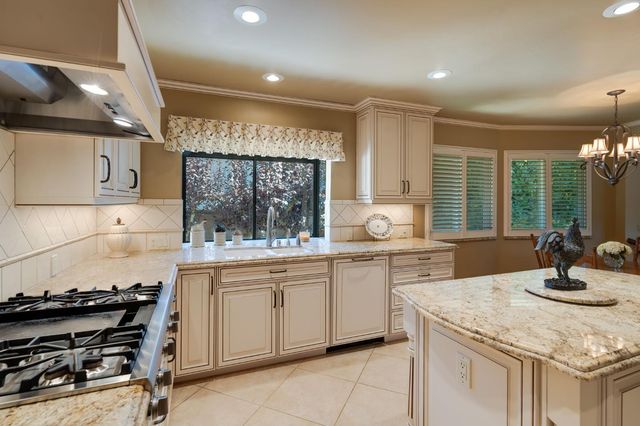 4213 Pocono Ct, Fair Oaks, CA 95628