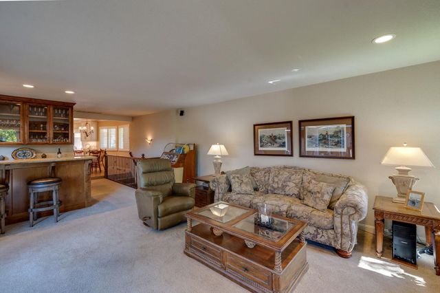 4213 Pocono Ct, Fair Oaks, CA 95628
