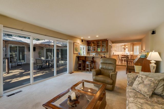 4213 Pocono Ct, Fair Oaks, CA 95628