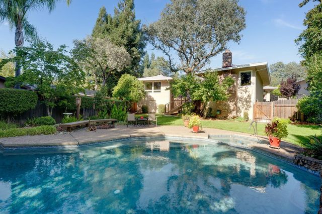 4213 Pocono Ct, Fair Oaks, CA 95628