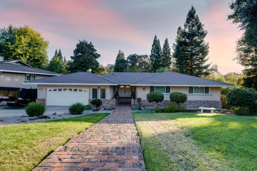 4213 Pocono Ct, Fair Oaks, CA 95628