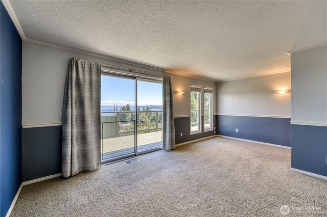 7912 SE Puget Heights Lane, Port Orchard, WA 98366