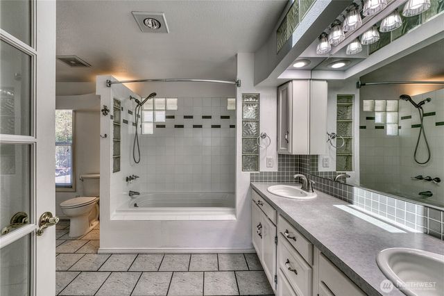 7912 SE Puget Heights Lane, Port Orchard, WA 98366