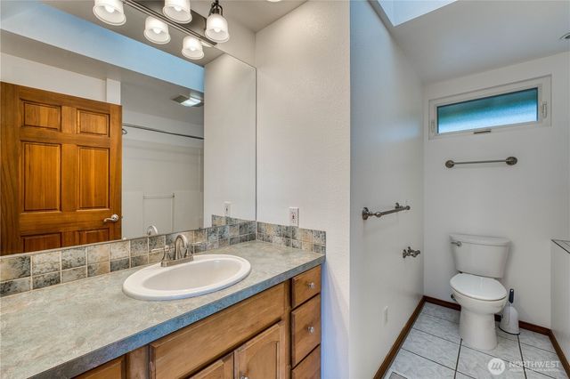 7912 SE Puget Heights Lane, Port Orchard, WA 98366