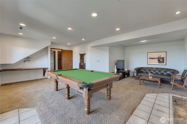 7912 SE Puget Heights Lane, Port Orchard, WA 98366