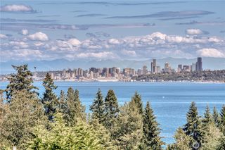 7912 SE Puget Heights Lane, Port Orchard, WA 98366