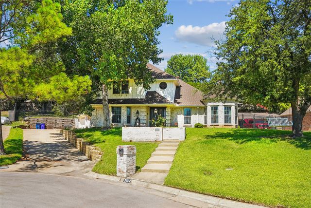 3904 Ashley Court, Colleyville, TX 76034