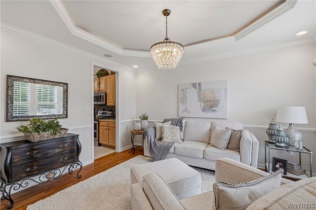 13 Greenside Drive, Grand Island, NY 14072