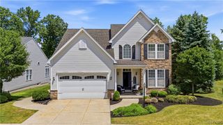 13 Greenside Drive, Grand Island, NY 14072