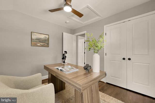 5716 8TH RD N, Arlington, VA 22205
