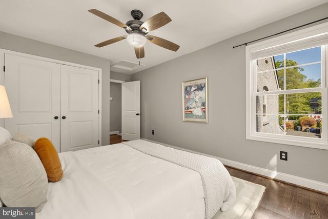 5716 8TH RD N, Arlington, VA 22205