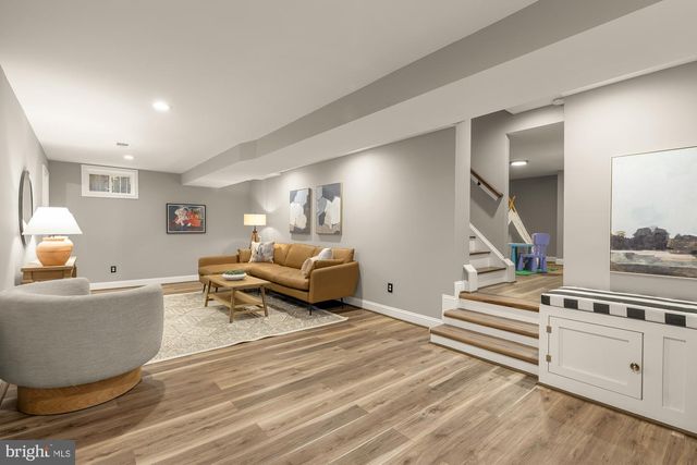 5716 8TH RD N, Arlington, VA 22205