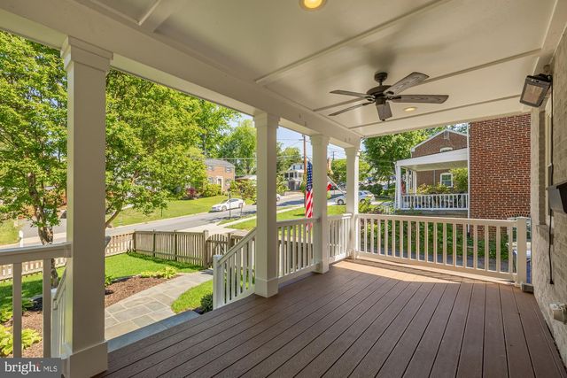 5716 8TH RD N, Arlington, VA 22205