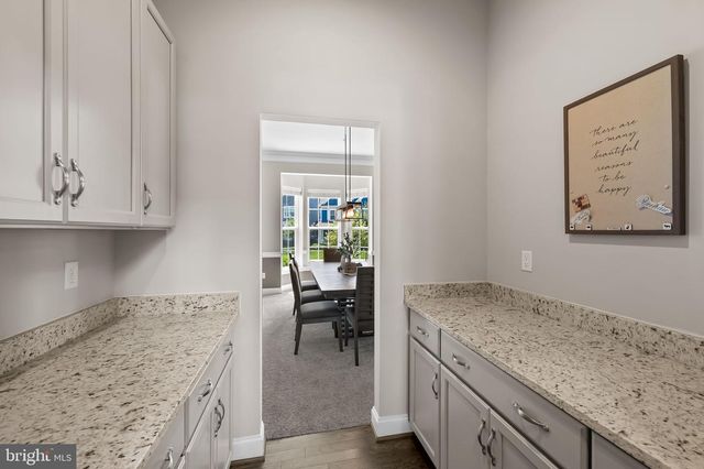 6408 PADDINGTON ST, Middle River, MD 21220