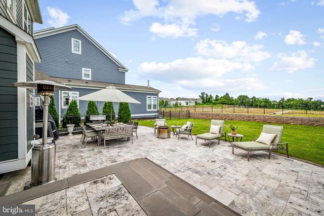 6408 PADDINGTON ST, Middle River, MD 21220
