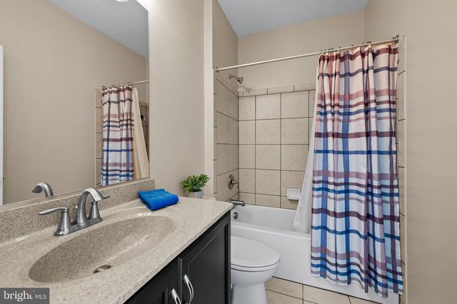 6408 PADDINGTON ST, Middle River, MD 21220