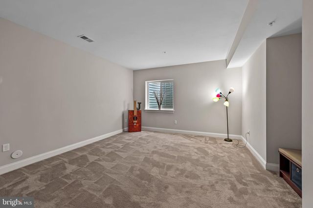 6408 PADDINGTON ST, Middle River, MD 21220