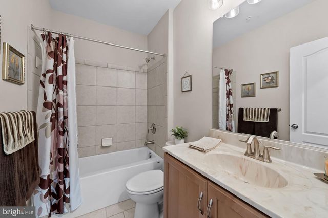 6408 PADDINGTON ST, Middle River, MD 21220
