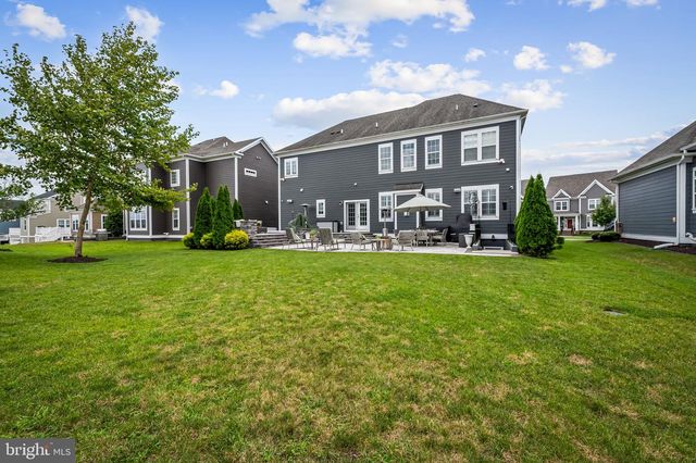 6408 PADDINGTON ST, Middle River, MD 21220
