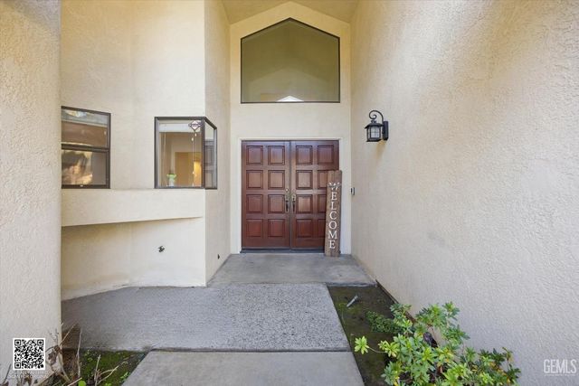 2601 Manitou Way, Bakersfield, CA 93309